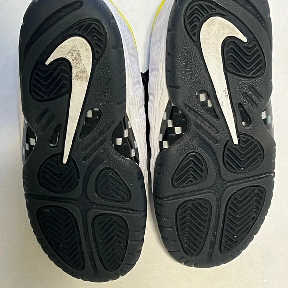 Nike Little Posite Foamposite kids tennis shoes size 10C yellow trim black white - Picture 10 of 15